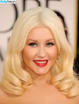 Christina Aguilera / XTINA nude photo #1049