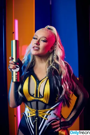 Christina Aguilera / XTINA nude photo #1156
