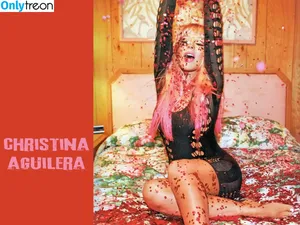 Christina Aguilera / XTINA nude photo #1290