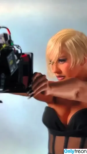 Christina Aguilera / XTINA nude photo #1374