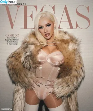 Christina Aguilera / XTINA nude photo #1417