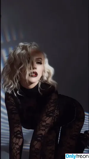Christina Aguilera / XTINA nude photo #1432