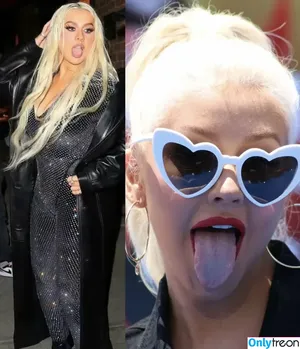 Christina Aguilera / XTINA nude photo #1480