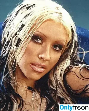 Christina Aguilera / XTINA nude photo #1603