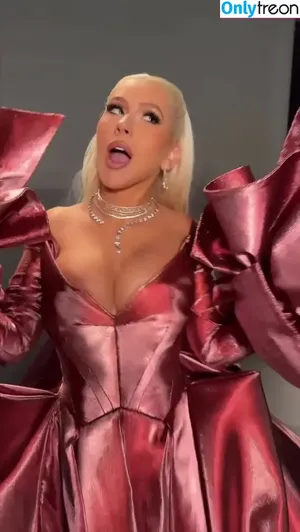 Christina Aguilera / XTINA nude photo #1877