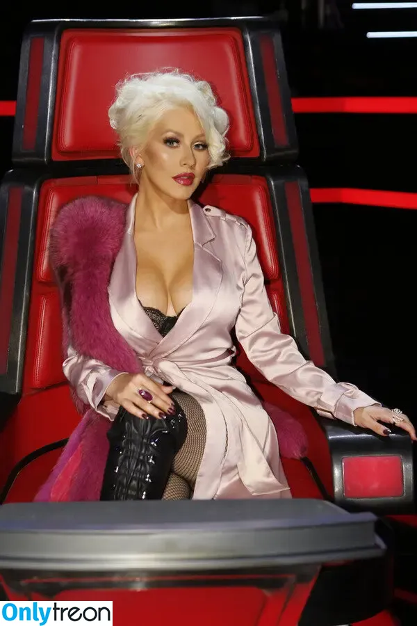 Christina Aguilera nude photo #1194 (XTINA)