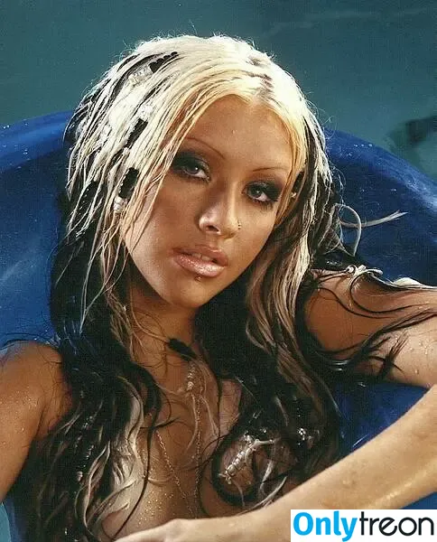 Christina Aguilera nude photo #1604 (XTINA)