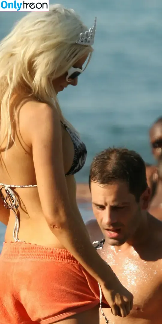 Christina Aguilera nude photo #1700 (XTINA)