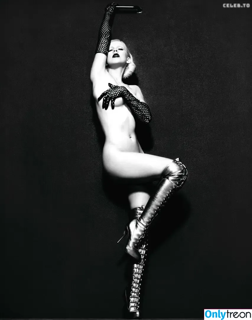 Christina Aguilera nude photo #1707 (XTINA)