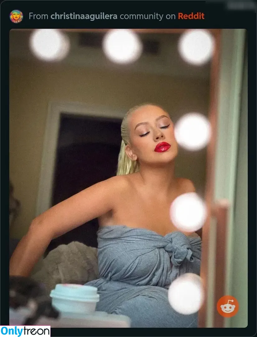 Christina Aguilera nude photo #1789 (XTINA)