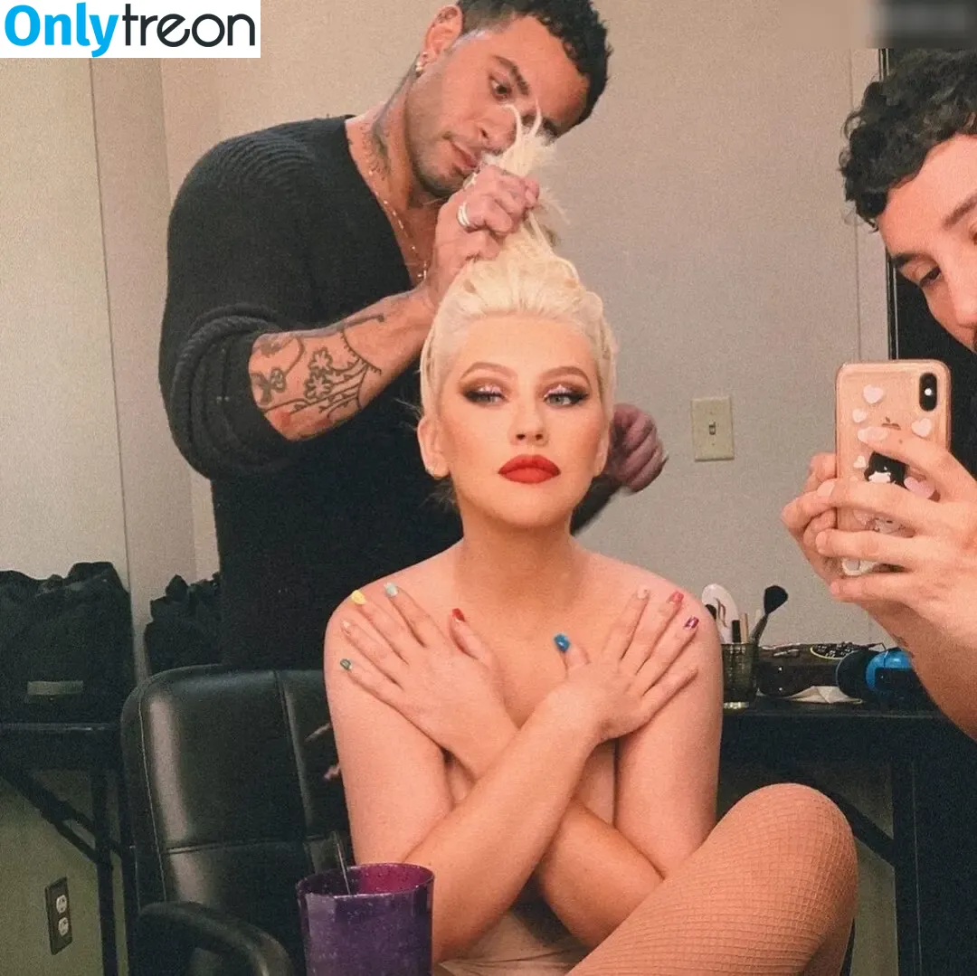 Christina Aguilera nude photo #1819 (XTINA)