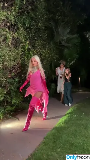 Christina Aguilera / XTINA nude photo #2022