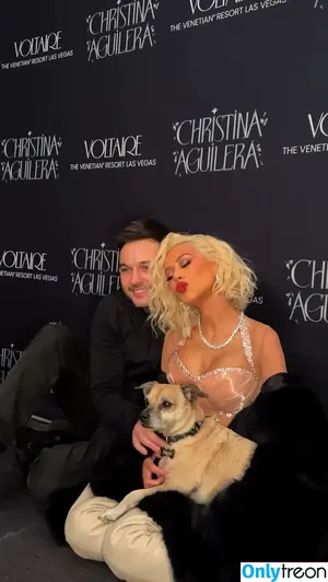 Christina Aguilera / XTINA nude photo #2065