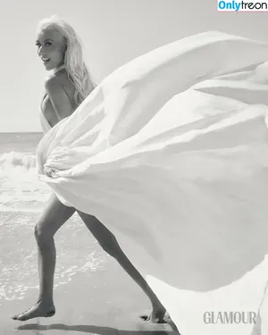 Christina Aguilera / XTINA nude photo #2124