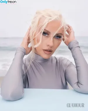 Christina Aguilera / XTINA nude photo #2125