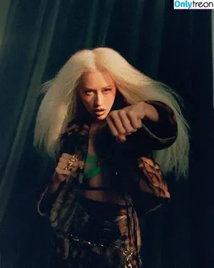 Christina Aguilera / XTINA nude photo #2169