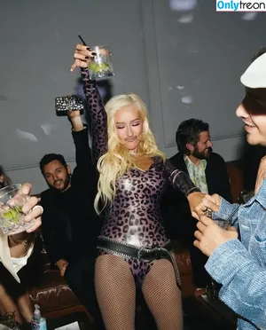 Christina Aguilera / XTINA nude photo #2222