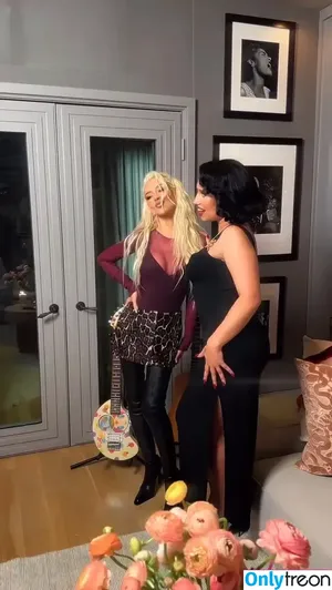 Christina Aguilera / XTINA nude photo #2311