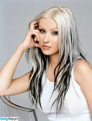 Christina Aguilera / XTINA nude photo #2522
