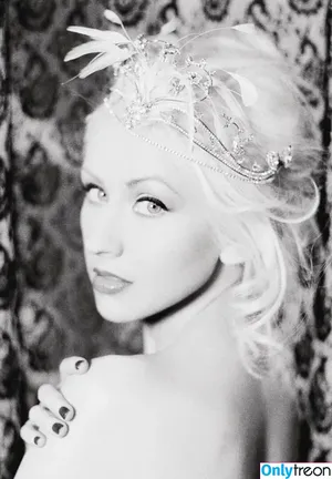 Christina Aguilera / XTINA nude photo #2524