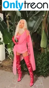 Christina Aguilera nude photo #2053 (XTINA)