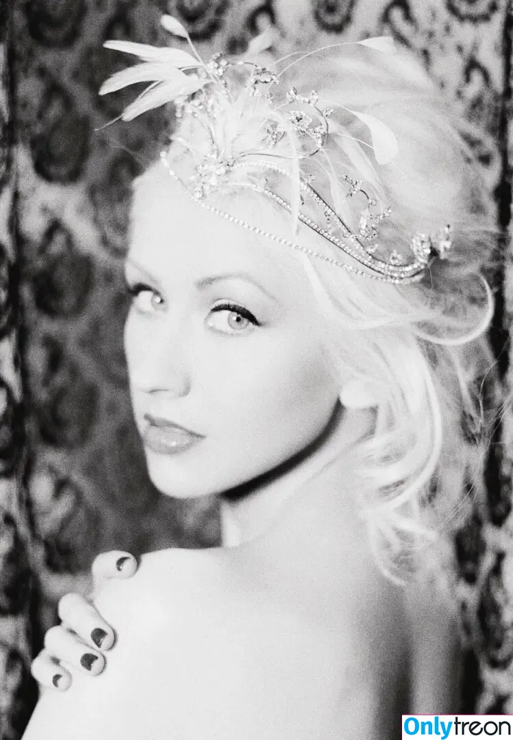 Christina Aguilera nude photo #2524 (XTINA)