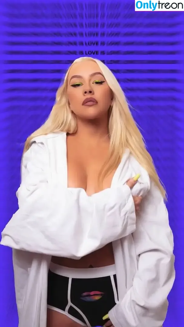 Christina Aguilera nude photo #2532 (XTINA)