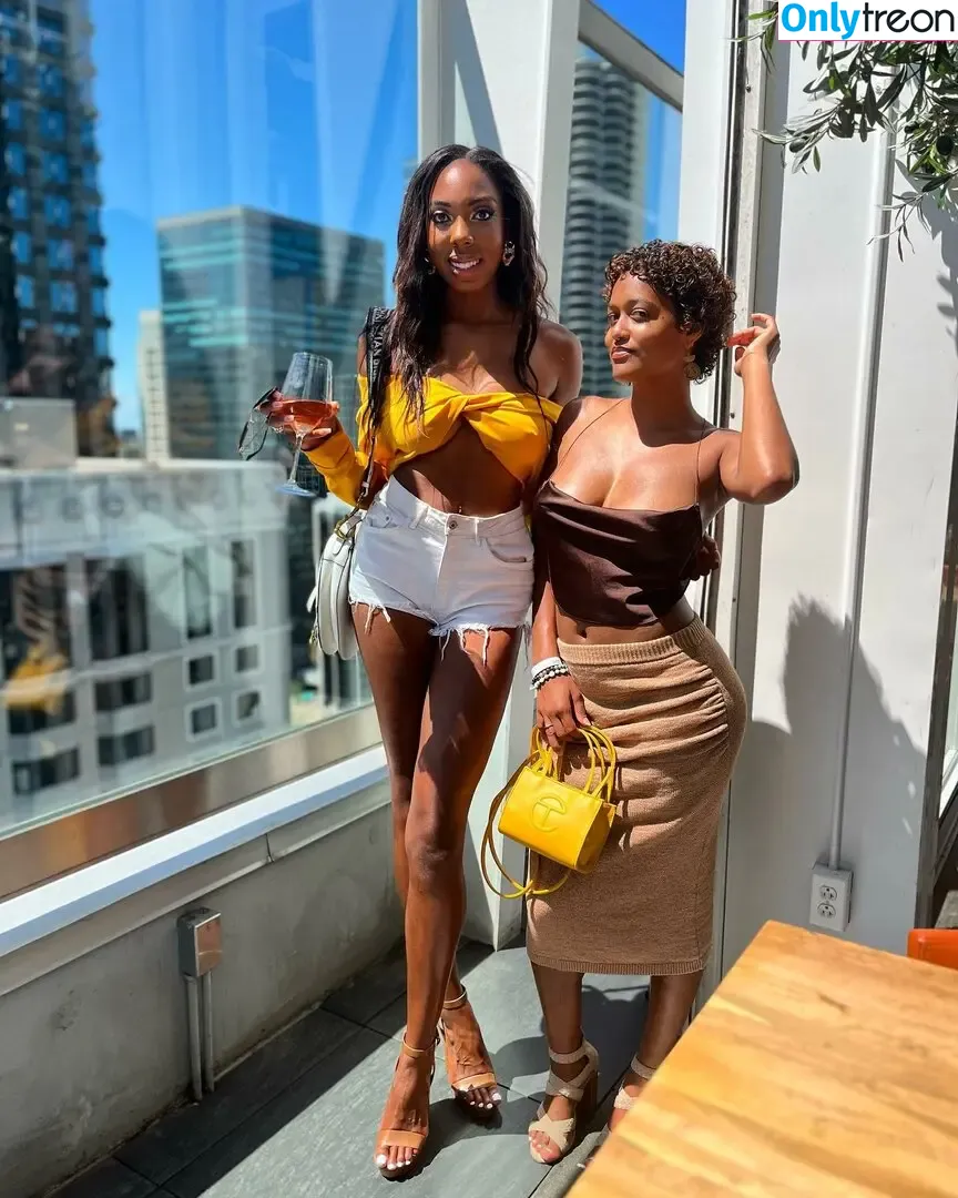 Christina Brown nude photo #0088 (Ebony & Clyde / christyib / keatingssixth / missxtinab)