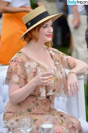 Christina Hendricks / actuallychristinahendricks nude photo #1558