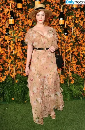 Christina Hendricks / actuallychristinahendricks nude photo #1584