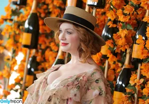 Christina Hendricks / actuallychristinahendricks nude photo #1591