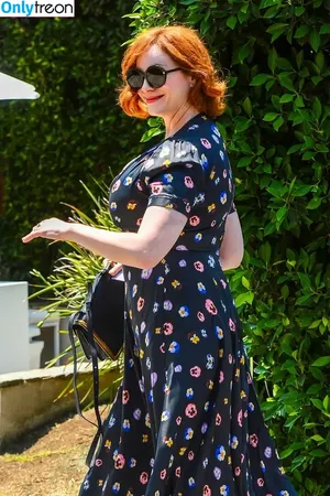 Christina Hendricks / actuallychristinahendricks nude photo #1631