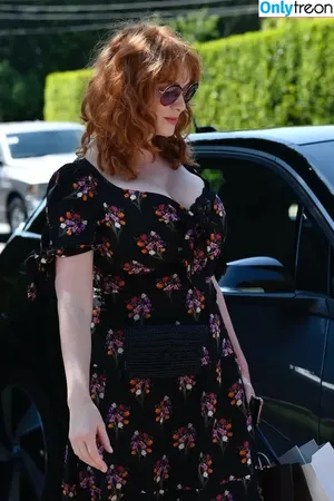 Christina Hendricks / actuallychristinahendricks nude photo #1665