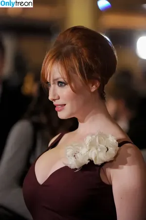 Christina Hendricks / actuallychristinahendricks nude photo #1918