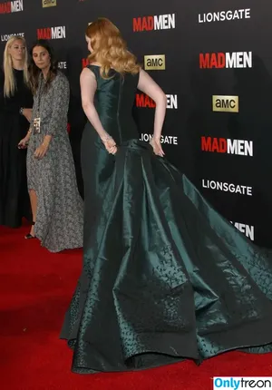 Christina Hendricks / actuallychristinahendricks nude photo #1934