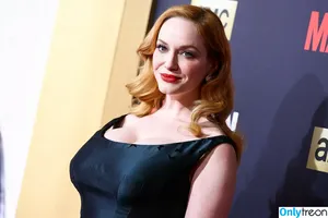 Christina Hendricks / actuallychristinahendricks nude photo #1944