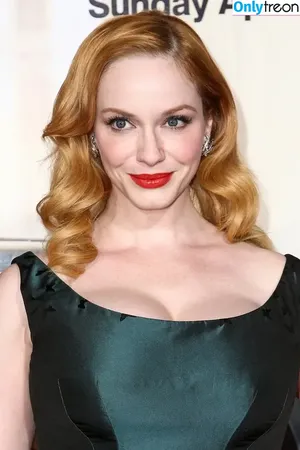 Christina Hendricks / actuallychristinahendricks nude photo #1950