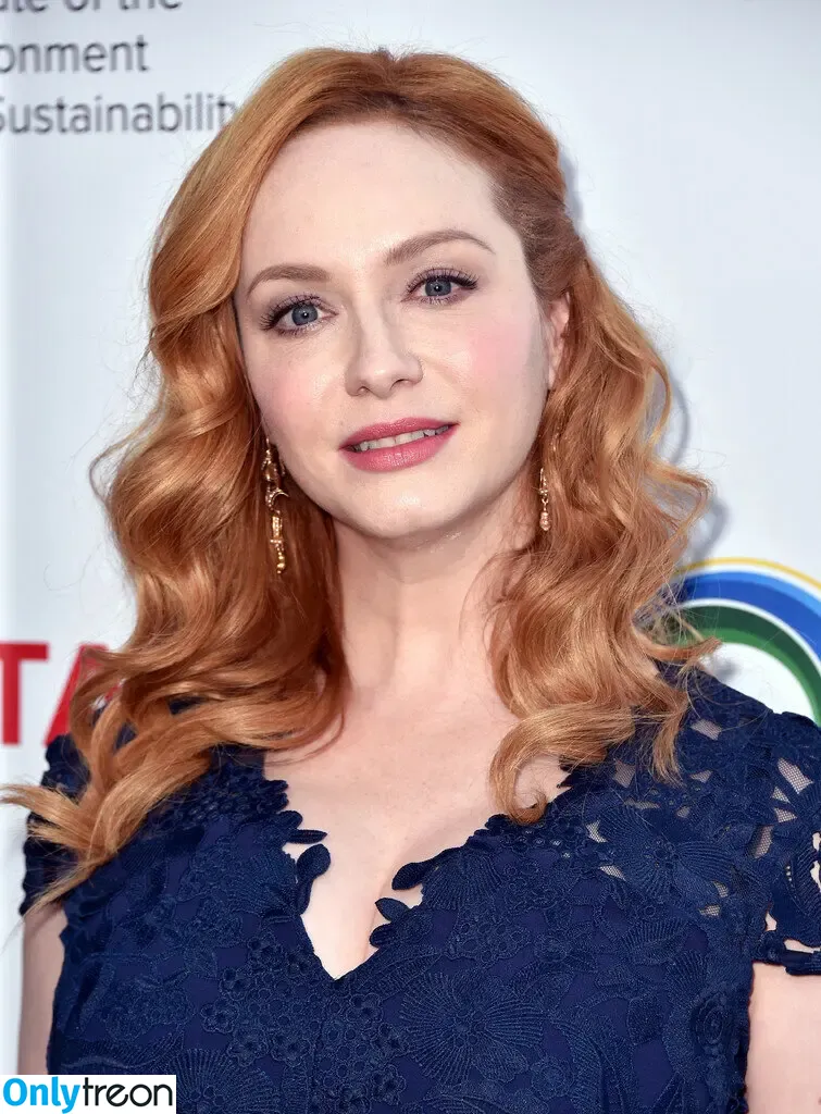 Christina Hendricks nude photo #1417 (actuallychristinahendricks)