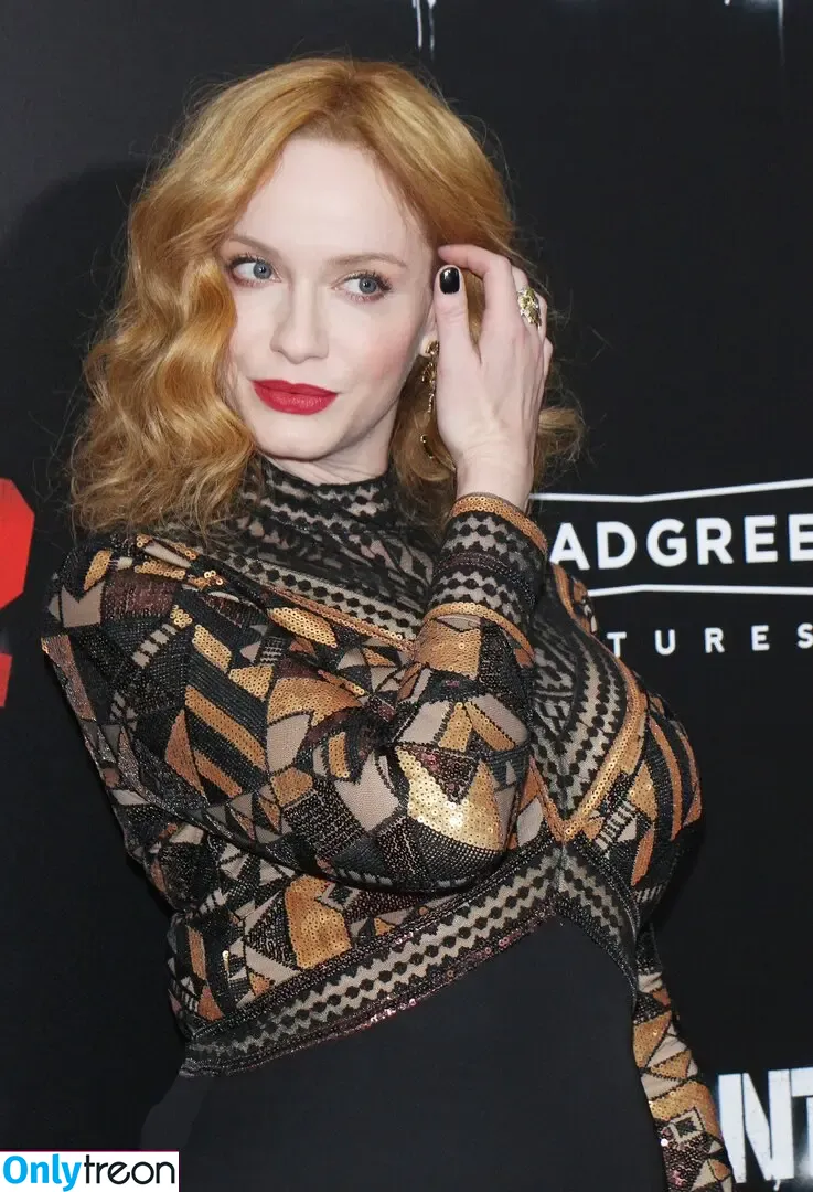 Christina Hendricks nude photo #1453 (actuallychristinahendricks)
