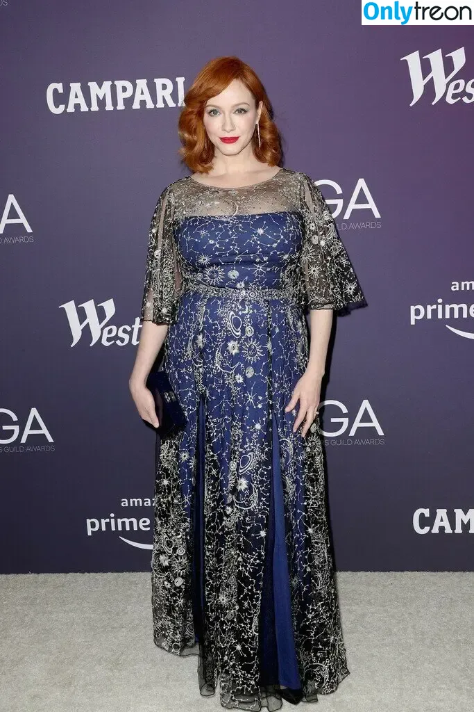 Christina Hendricks nude photo #1468 (actuallychristinahendricks)