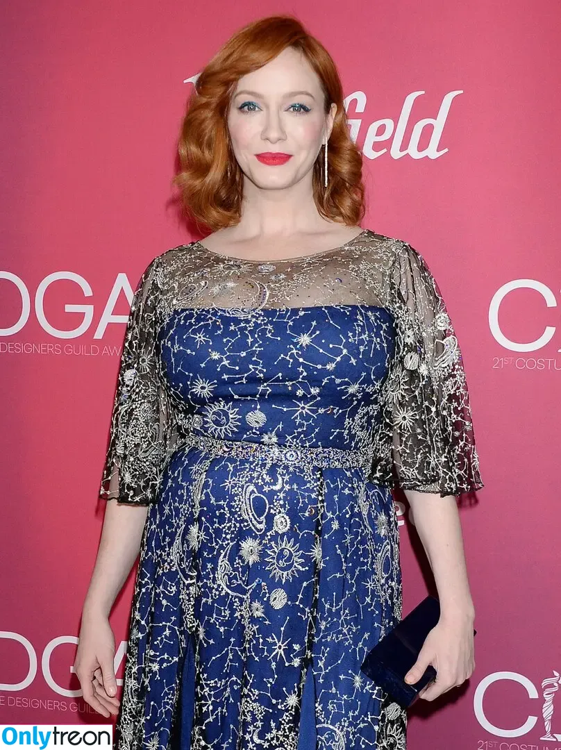 Christina Hendricks nude photo #1478 (actuallychristinahendricks)