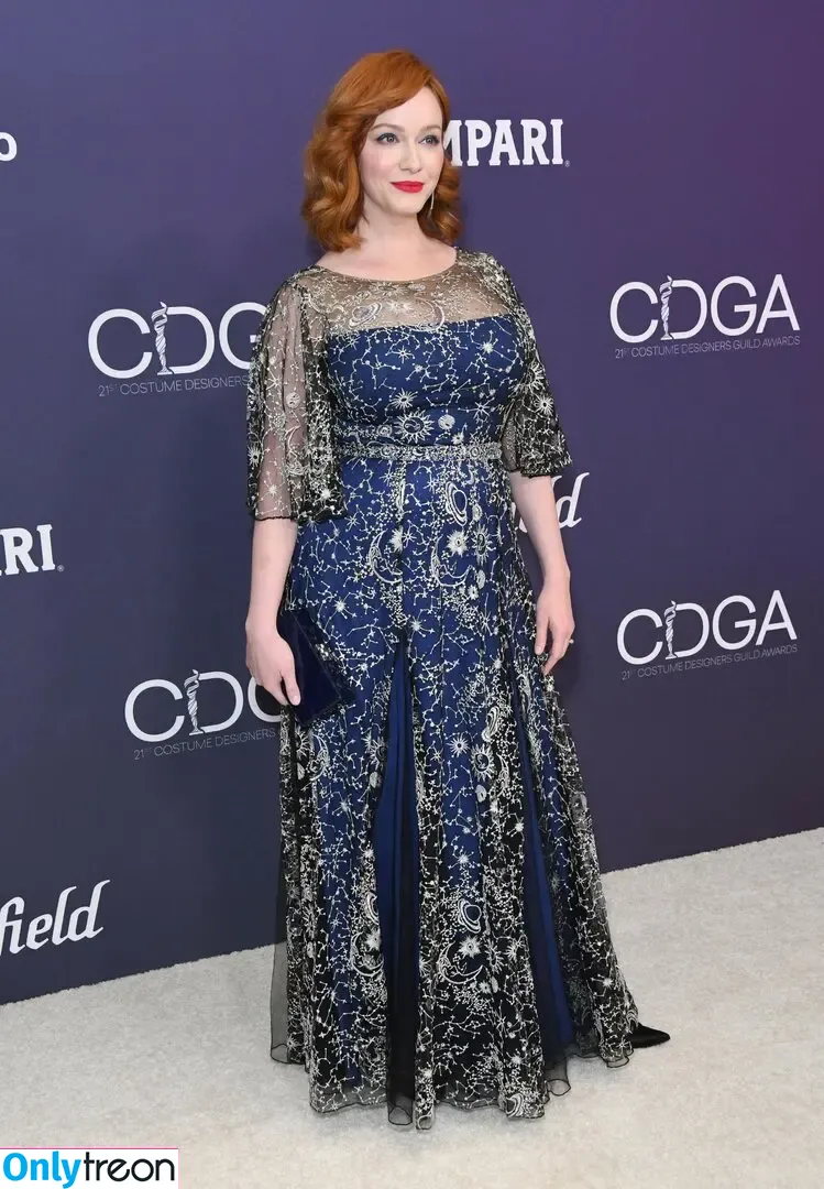Christina Hendricks nude photo #1489 (actuallychristinahendricks)