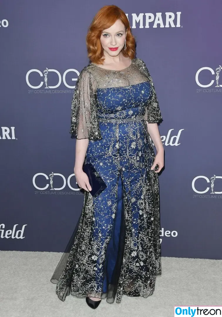 Christina Hendricks nude photo #1493 (actuallychristinahendricks)