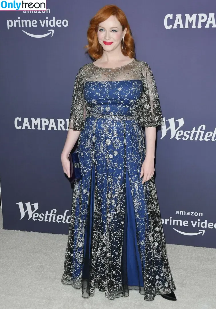 Christina Hendricks nude photo #1496 (actuallychristinahendricks)