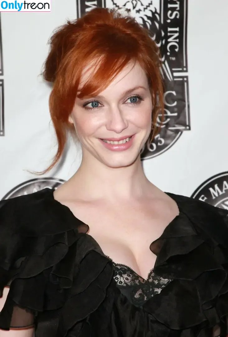 Christina Hendricks nude photo #1712 (actuallychristinahendricks)