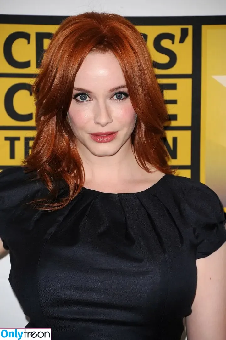 Christina Hendricks nude photo #1725 (actuallychristinahendricks)