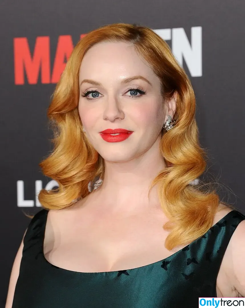 Christina Hendricks nude photo #1955 (actuallychristinahendricks)