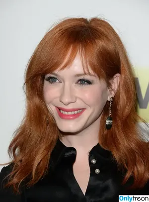 Christina Hendricks / actuallychristinahendricks nude photo #2010