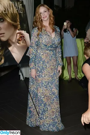 Christina Hendricks / actuallychristinahendricks nude photo #2029
