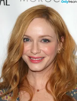 Christina Hendricks / actuallychristinahendricks nude photo #2051